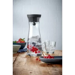 Gläser & Karaffen | WMF Basic Wasserkaraffe, 0,75 l, Schwarz