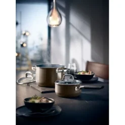 Töpfe | WMF Fusiontec Mineral Kochtopf mit Glasdeckel, 20 cm, Dark Brass
